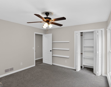 3445 Johnson Ferry Road Ne - Photo Thumbnail 18