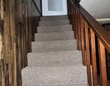 2894 Barry Avenue Se - Photo Thumbnail 16