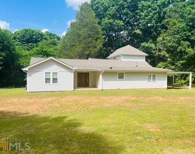 4310 Bouldercrest Road - Photo Thumbnail 8