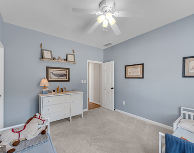 4405 Fairfax Drive - Photo Thumbnail 29