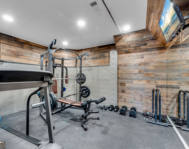 4405 Fairfax Drive - Photo Thumbnail 41