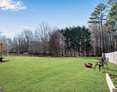 4405 Fairfax Drive - Photo Thumbnail 48