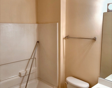 1370 Thornborough Drive - Photo Thumbnail 16