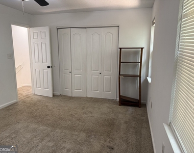 110 Pasteur Court - Photo Thumbnail 7