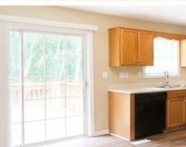 186 S Red Oak Way - Photo Thumbnail 4