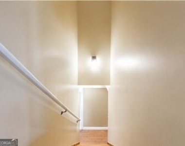 186 S Red Oak Way - Photo Thumbnail 11