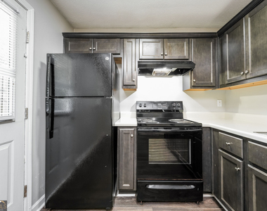 400 Lexington - Photo Thumbnail 5
