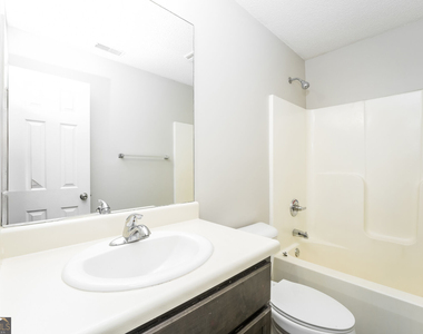 400 Lexington - Photo Thumbnail 11