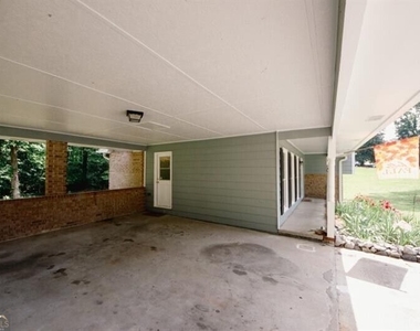 4033 Scenic Mountain Drive - Photo Thumbnail 30