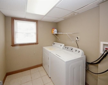 4033 Scenic Mountain Drive - Photo Thumbnail 14