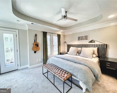 634 Irwin Street Ne - Photo Thumbnail 8
