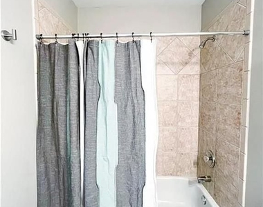 634 Irwin Street Ne - Photo Thumbnail 24