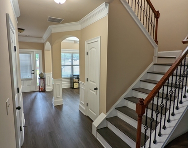 7 Maple Hill Drive - Photo Thumbnail 12