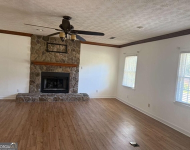 2168 Cannon Hill Road Sw - Photo Thumbnail 24