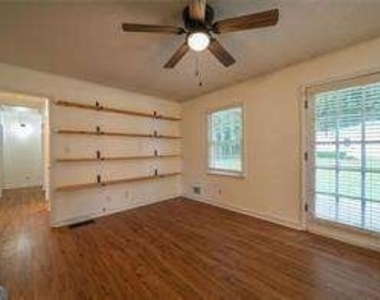 2168 Cannon Hill Road Sw - Photo Thumbnail 2