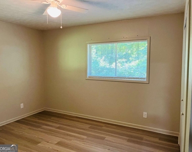 163 Old Norton Road - Photo Thumbnail 28