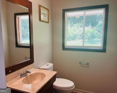 163 Old Norton Road - Photo Thumbnail 20