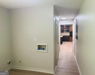 163 Old Norton Road - Photo Thumbnail 23