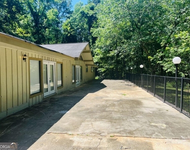 163 Old Norton Road - Photo Thumbnail 44