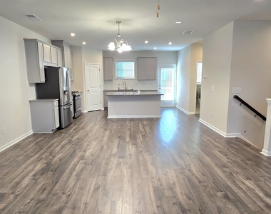 3608 Hidden Valley Cir - Photo Thumbnail 18