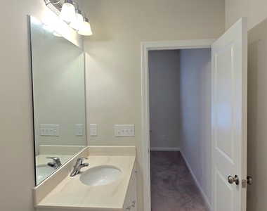 3608 Hidden Valley Cir - Photo Thumbnail 6