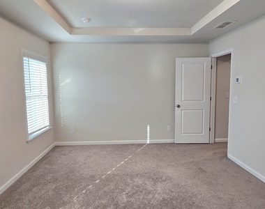 3608 Hidden Valley Cir - Photo Thumbnail 28