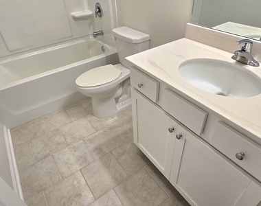 3608 Hidden Valley Cir - Photo Thumbnail 4