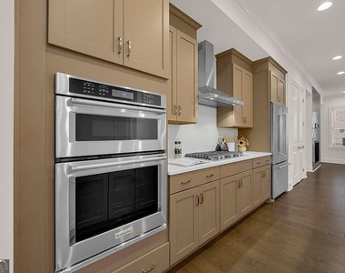 6807 Encore Boulevard - Photo Thumbnail 25