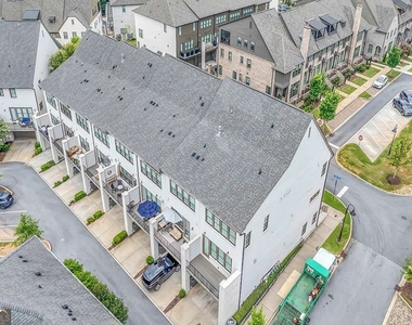 6807 Encore Boulevard - Photo Thumbnail 47