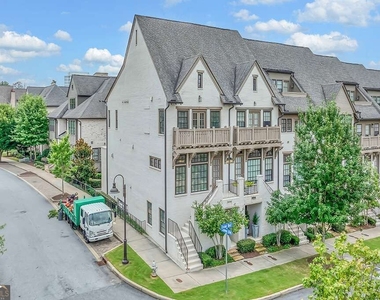 6807 Encore Boulevard - Photo Thumbnail 46
