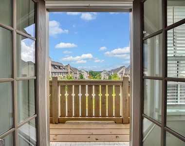 6807 Encore Boulevard - Photo Thumbnail 21