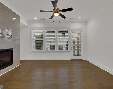 6807 Encore Boulevard - Photo Thumbnail 7