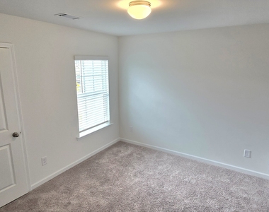 64 Sepia Oak Drive - Photo Thumbnail 25