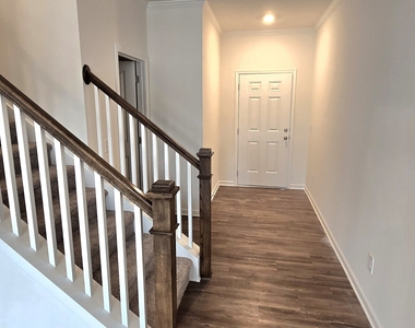64 Sepia Oak Drive - Photo Thumbnail 2