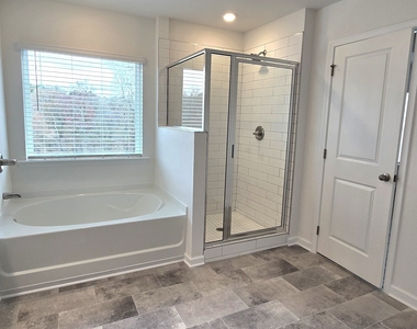 64 Sepia Oak Drive - Photo Thumbnail 14