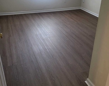 5472 Festival Av - Photo Thumbnail 15