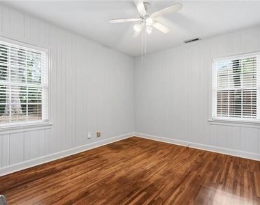 1951 Dresden Drive Ne - Photo Thumbnail 12