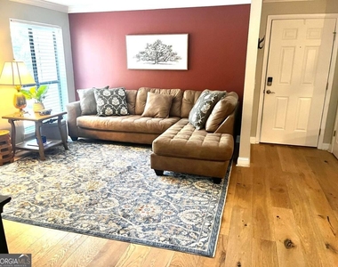 2513 Demere Road - Photo Thumbnail 3