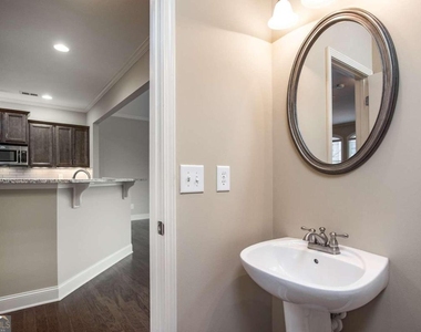528 Twinrose Way - Photo Thumbnail 14