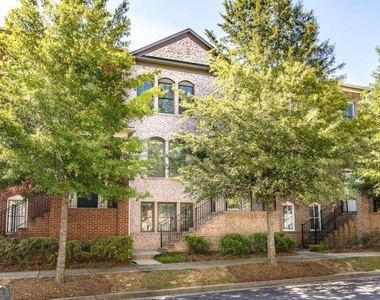 528 Twinrose Way - Photo Thumbnail 1