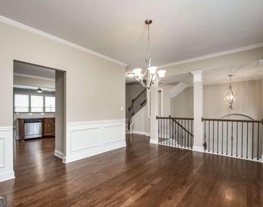 528 Twinrose Way - Photo Thumbnail 4