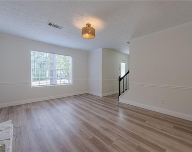 10310 Rillridge Court - Photo Thumbnail 6