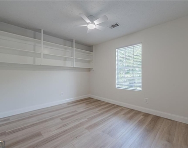 10310 Rillridge Court - Photo Thumbnail 23