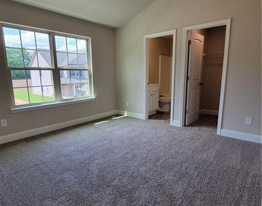3305 Linstead Court - Photo Thumbnail 12
