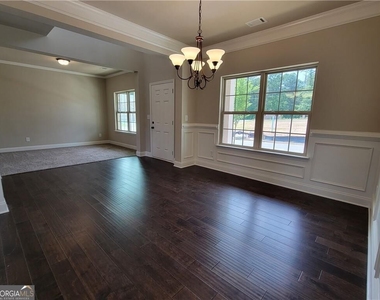 3305 Linstead Court - Photo Thumbnail 7