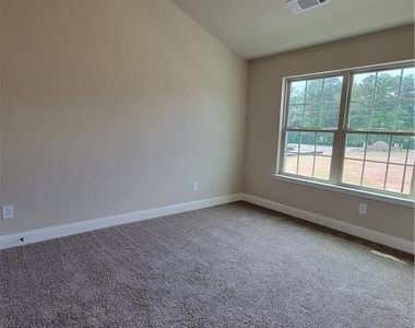 3305 Linstead Court - Photo Thumbnail 15