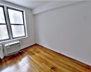 340 East 58th Street - Photo Thumbnail 1