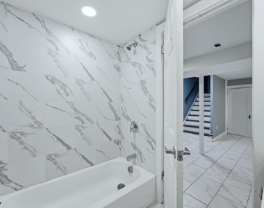 1208 Orange Ave - Photo Thumbnail 27