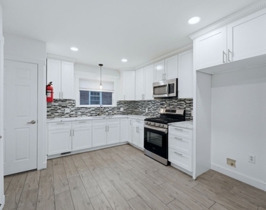 1208 Orange Ave - Photo Thumbnail 6