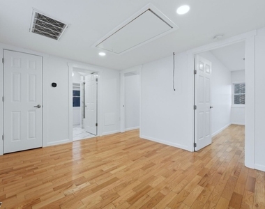 1208 Orange Ave - Photo Thumbnail 13